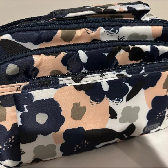 Lug Scoop Crossbody Bag - Floral Multi - Picture 2 of 13